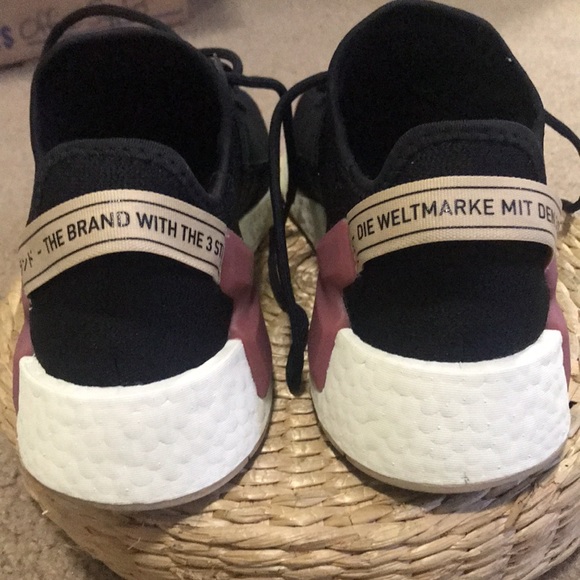 Big Kids NMD R1 V2 Casual Sneakers from Finish Line - Picture 4 of 5